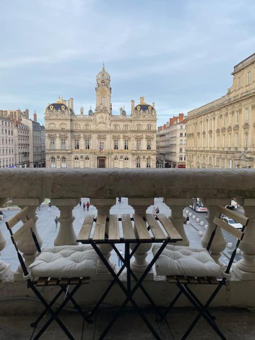 Grand Balcon Place Des Terreaux 里昂 外观 照片